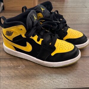 Nike Kids Yellow and Black High-Top Sneakers